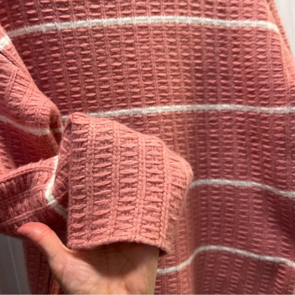 Ann Taylor Wool Blend Pink White Stripe Ribbed Turtleneck Sweater. Size Large. - Picture 7 of 11